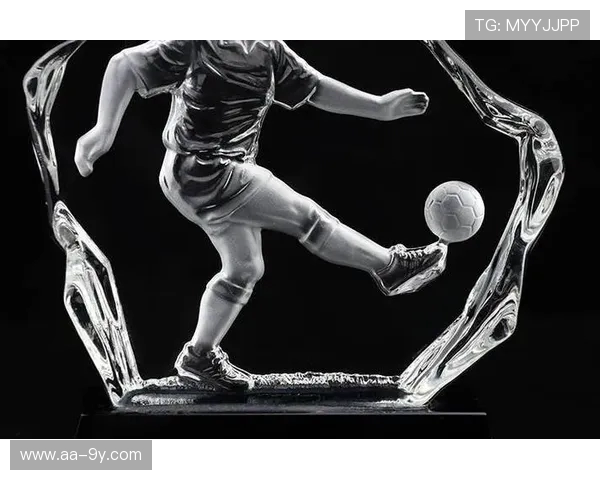 专业定制足球奖牌彰显团队荣耀打造独特赛事纪念精品